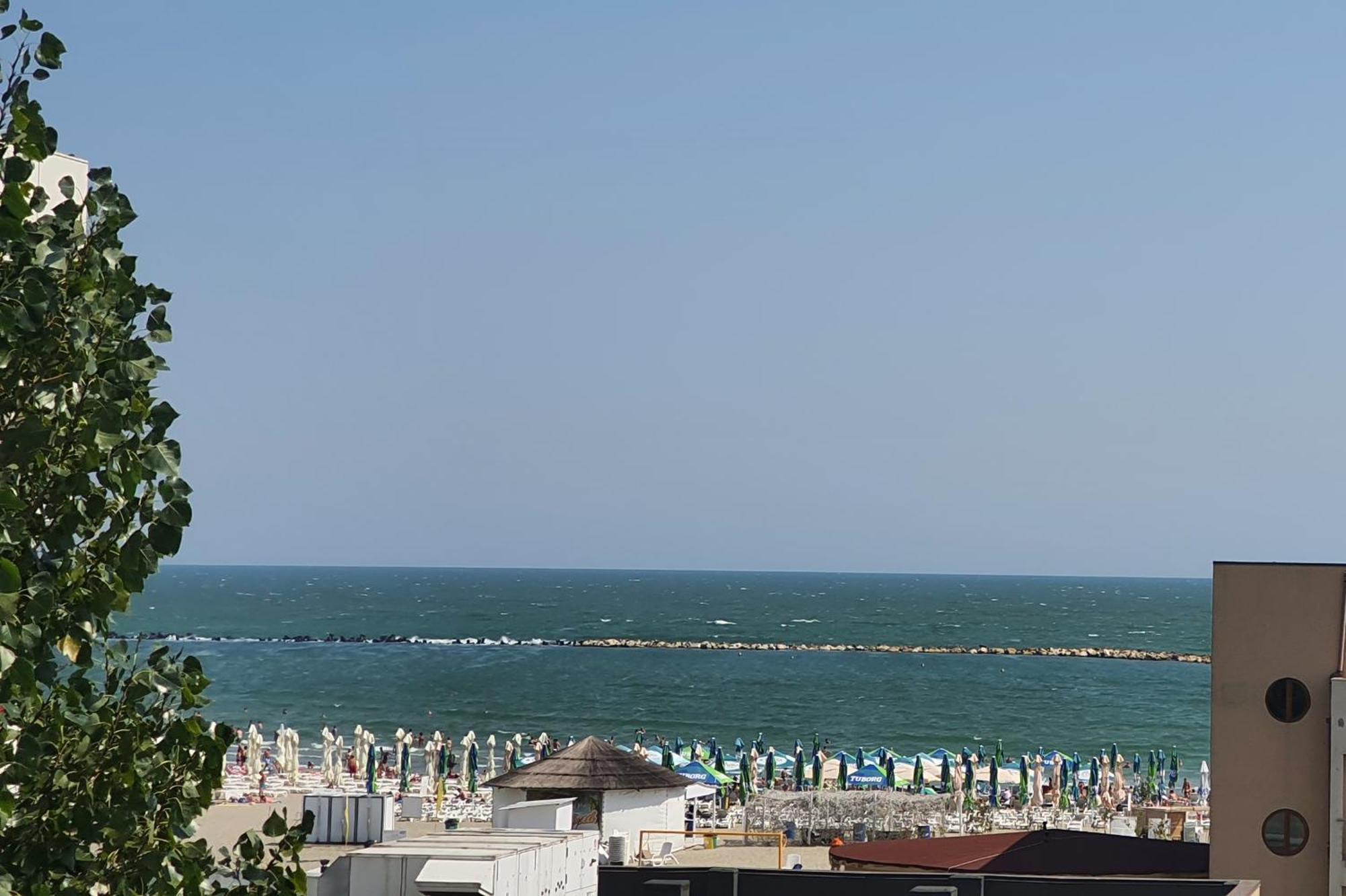 Hotel Pescarus Mamaia Buitenkant foto