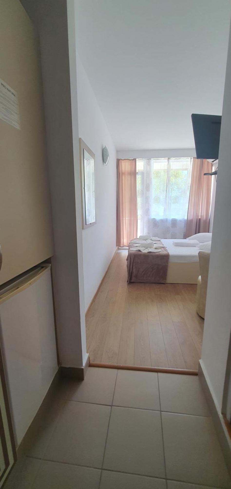 Hotel Pescarus Mamaia Buitenkant foto